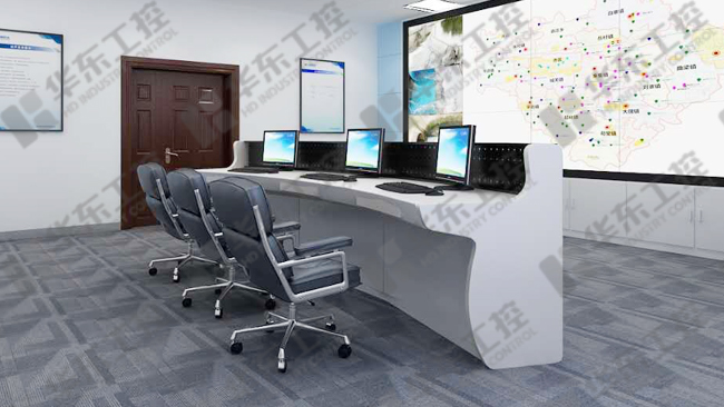 自控操作臺(tái)