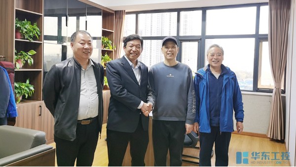 華北水利水電大學物理與電子學院院方代表走進華東集團參觀考察 華北水利水電大學物理與電子學院院方代表走進華東集團參觀考察