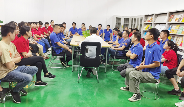 專業(yè)團(tuán)隊(duì)-華東工控