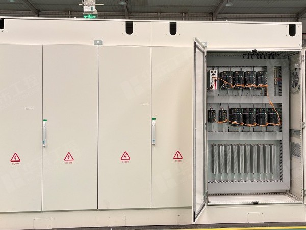 伺服控制柜選購要點(diǎn)：從性能到售后，全面解析如何選擇？