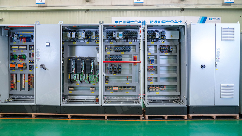 <i style='color:red'>出口控制柜</i>定制化能力，滿足全球工業(yè)自動化需求的智能解決方案